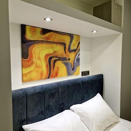 Faronita - Luxury Apt In The Heart Of Calamata Exterior foto