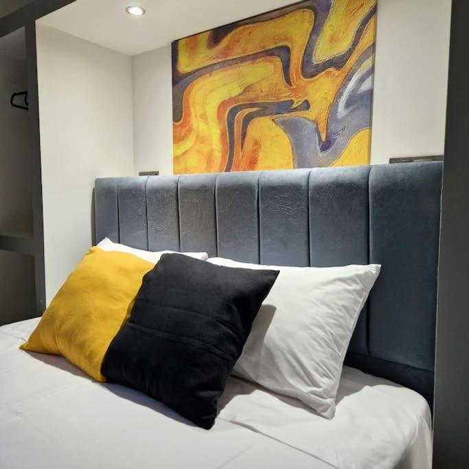 Faronita - Luxury Apt In The Heart Of Calamata Exterior foto
